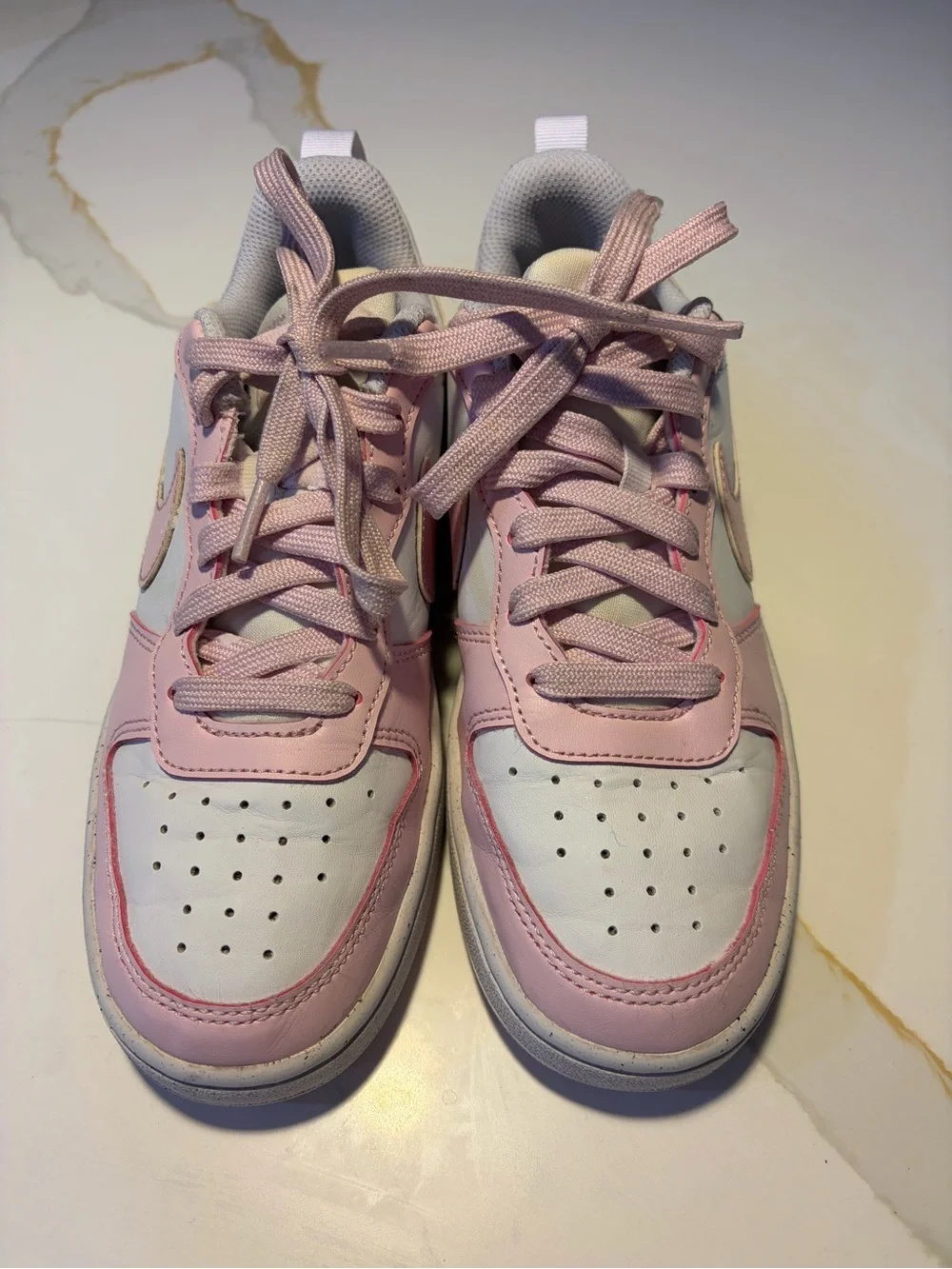 Nike Kids Low-Top Sneakers - Pink & White Size 4Y